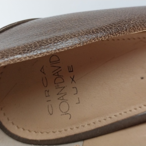 Circa Joan David Luxe High Heel Pumps - Picture 7 of 8